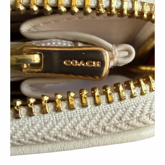 Coach Beige Signature Canvas Zip Wallet with Cream Trim - Picture 12 of 12